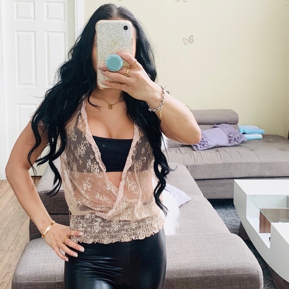 Tempaper Tops - ❌ S O L D ❌